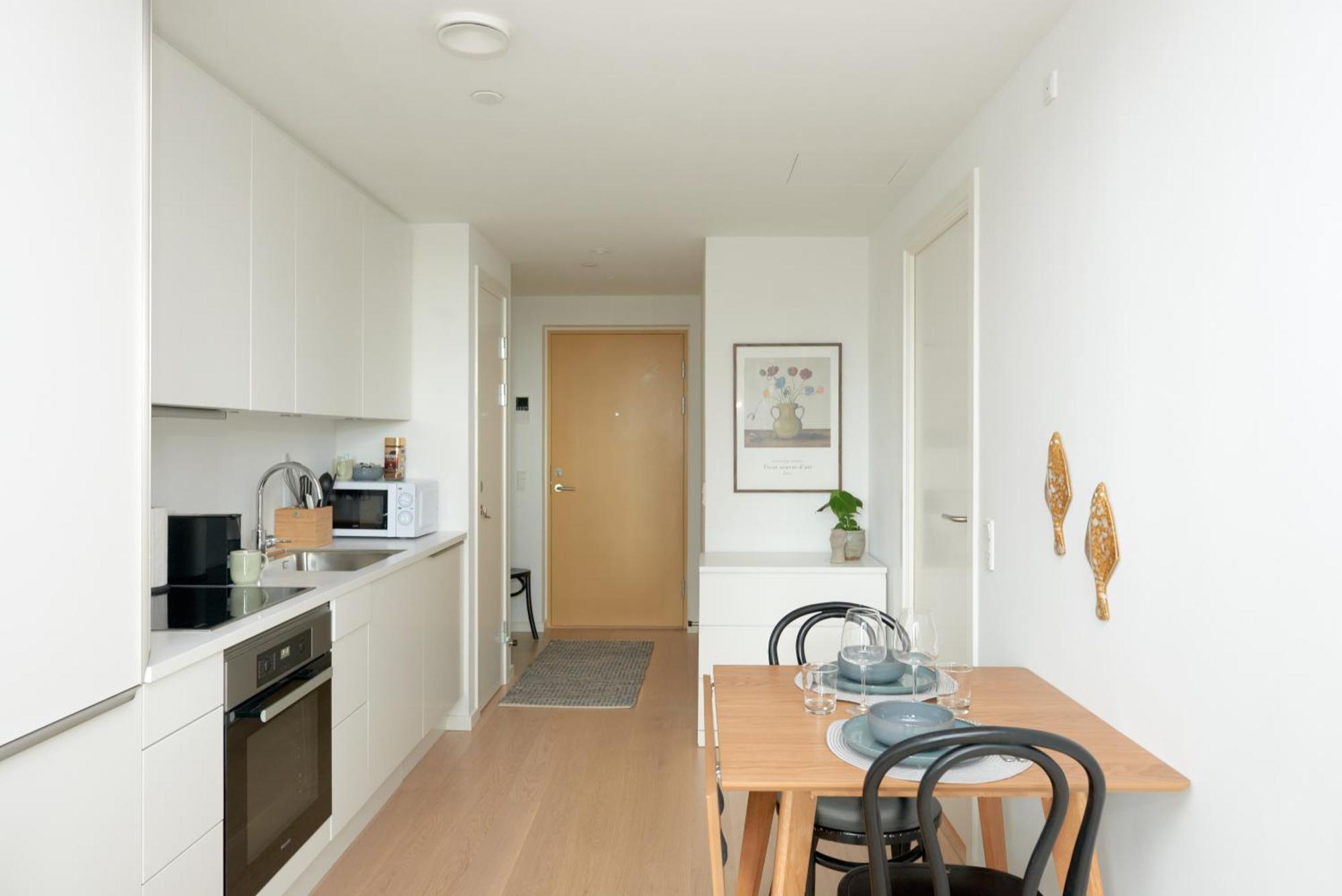 Elegant Cozy Modern Free Parking *